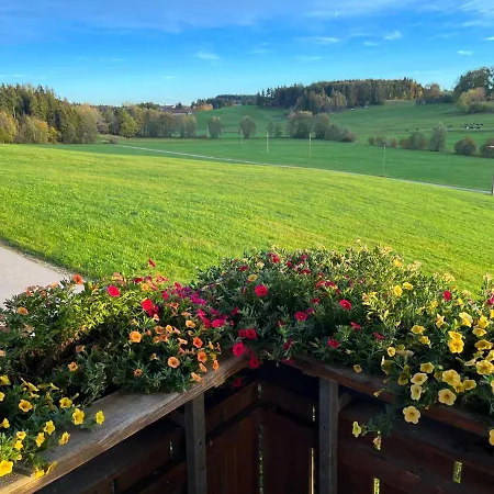 Apartamento Am Wald Friesenried